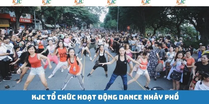 Tập đoàn đã tổ chức một hoạt động nhảy phố siêu cuốn hút Tập đoàn đã tổ chức một hoạt động nhảy phố siêu cuốn hút